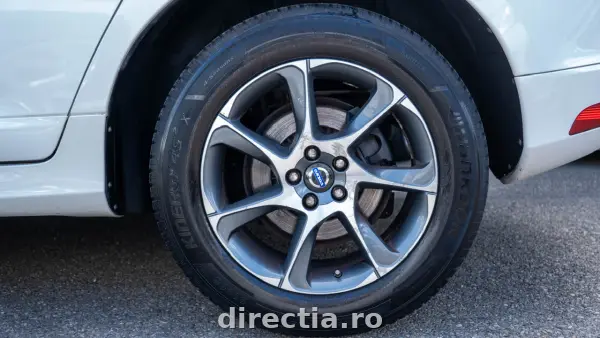 Poza anunț 14