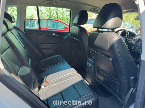Poza anunț 12