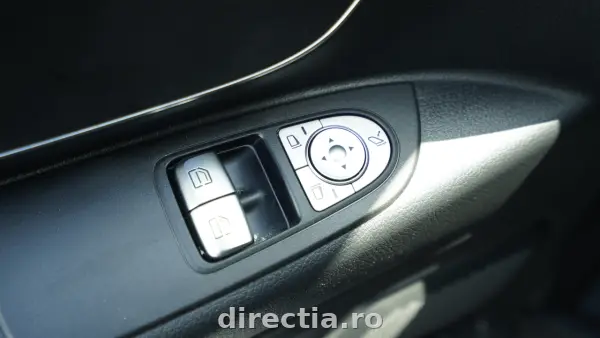 Poza anunț 17