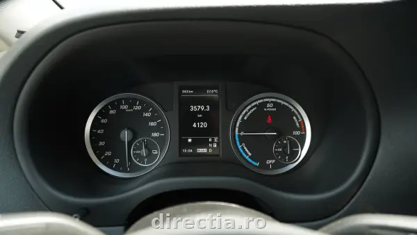 Poza anunț 11