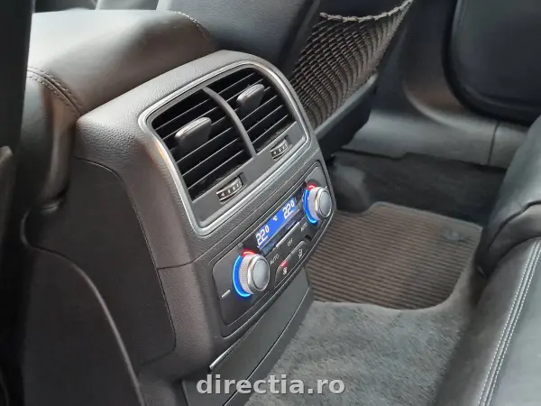 Poza anunț 19