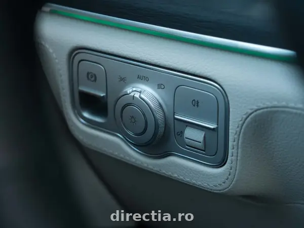 Poza anunț 36