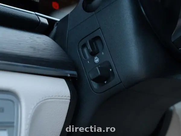 Poza anunț 23