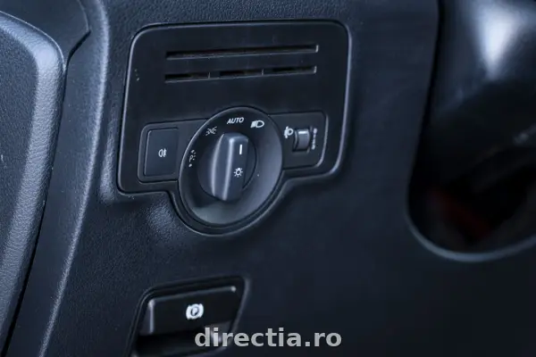 Poza anunț 26