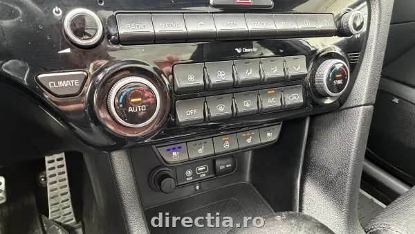 Poza anunț 24