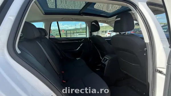 Poza anunț 12