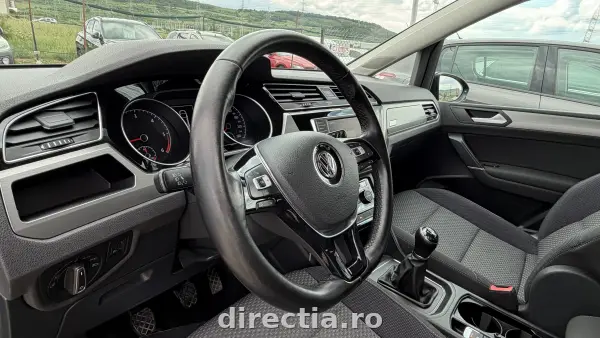 Poza anunț 12