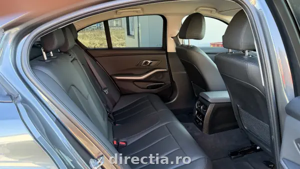 Poza anunț 18
