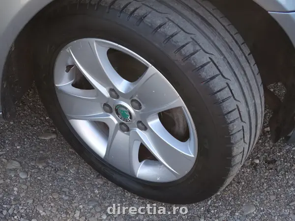 Poza anunț 16