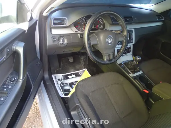 Poza anunț 12