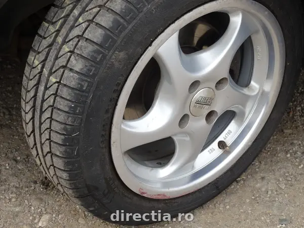 Poza anunț 18