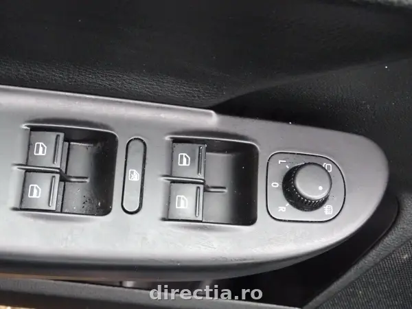 Poza anunț 13