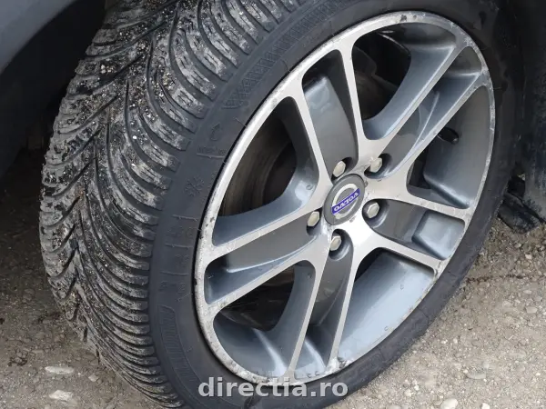 Poza anunț 15