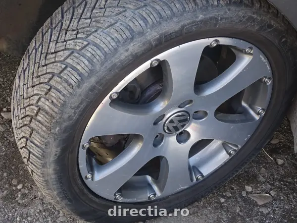 Poza anunț 8