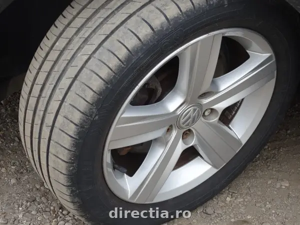 Poza anunț 13