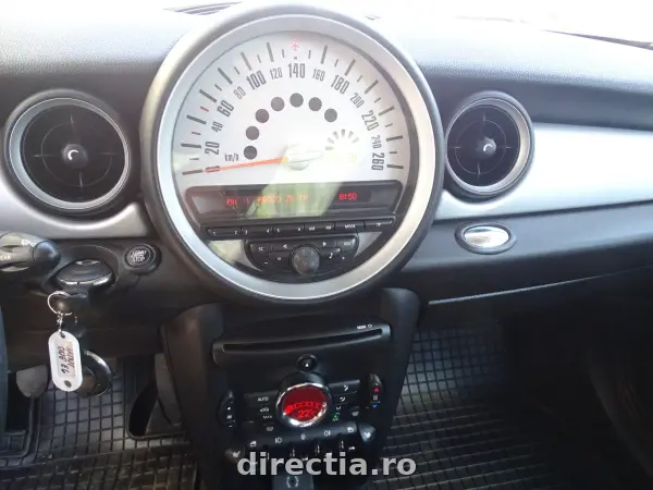 Poza anunț 12