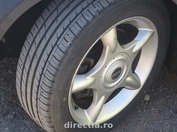 Poza anunț 8