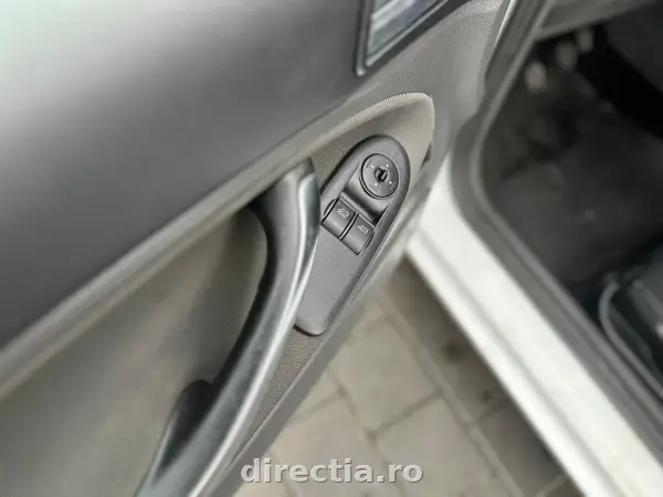 Poza anunț 13