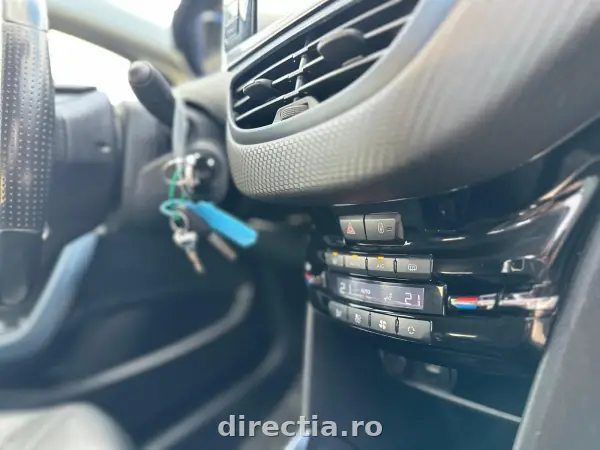 Poza anunț 12