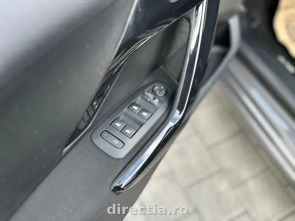 Poza anunț 11