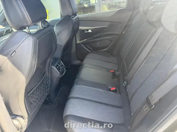 Poza anunț 11