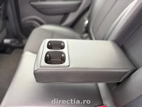 Poza anunț 36
