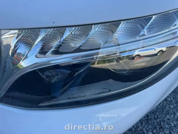 Poza anunț 14