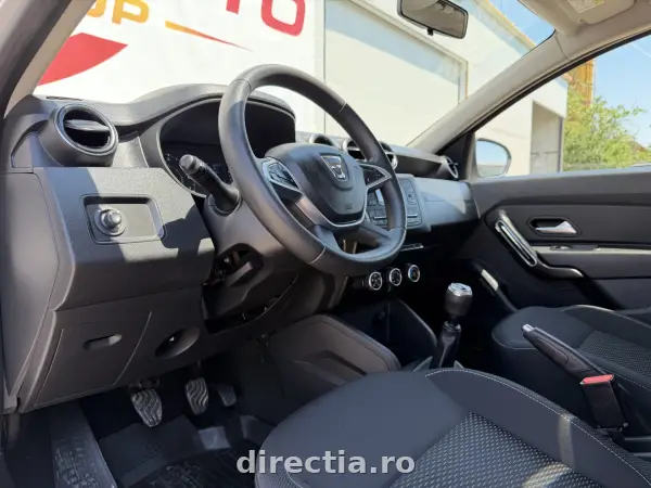Poza anunț 17