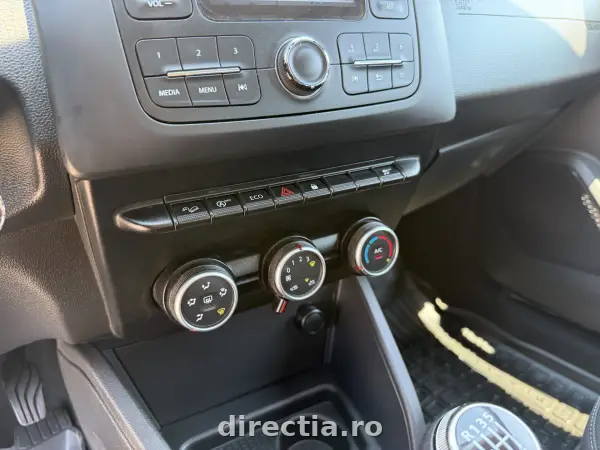 Poza anunț 18