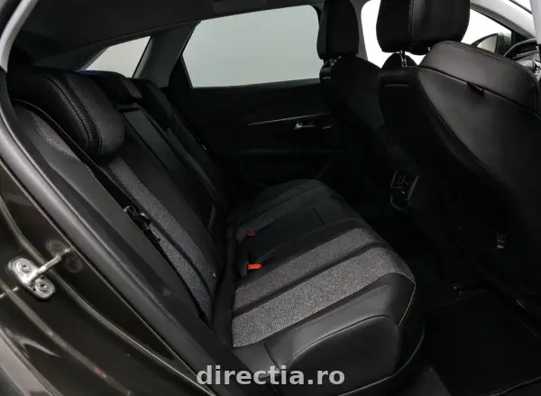 Poza anunț 16
