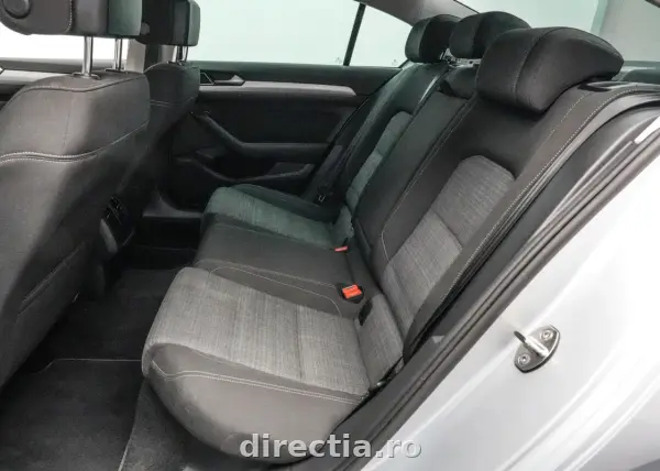 Poza anunț 15