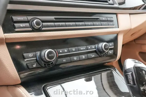 Poza anunț 24