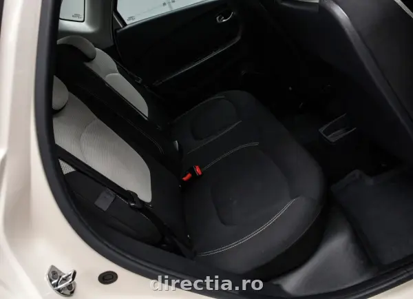 Poza anunț 16