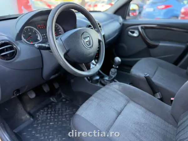 Poza anunț 12
