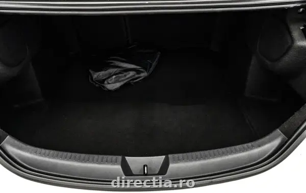 Poza anunț 14