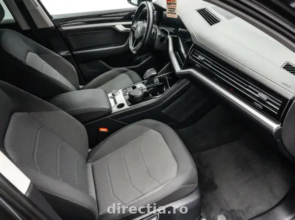 Poza anunț 12