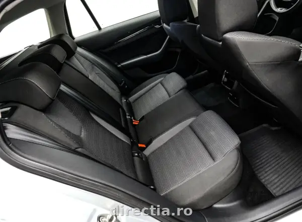 Poza anunț 8