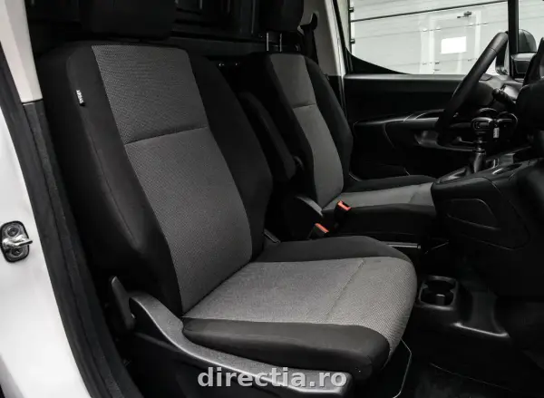 Poza anunț 13