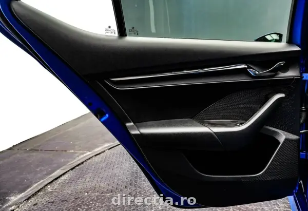 Poza anunț 24
