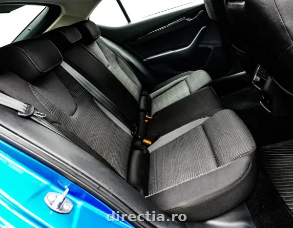 Poza anunț 16