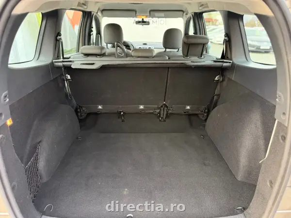 Poza anunț 24