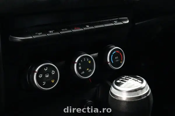 Poza anunț 11