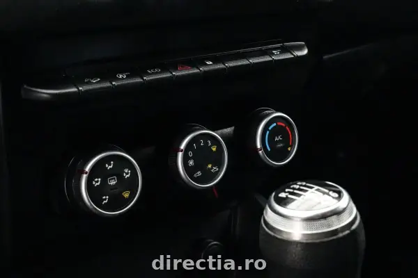 Poza anunț 19