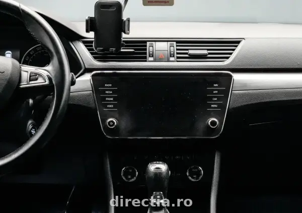 Poza anunț 18