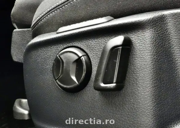 Poza anunț 28