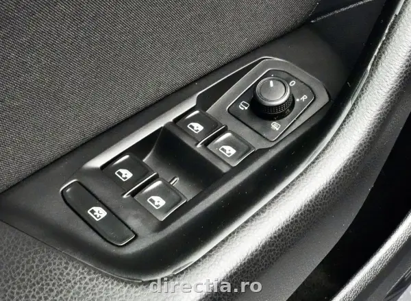 Poza anunț 30