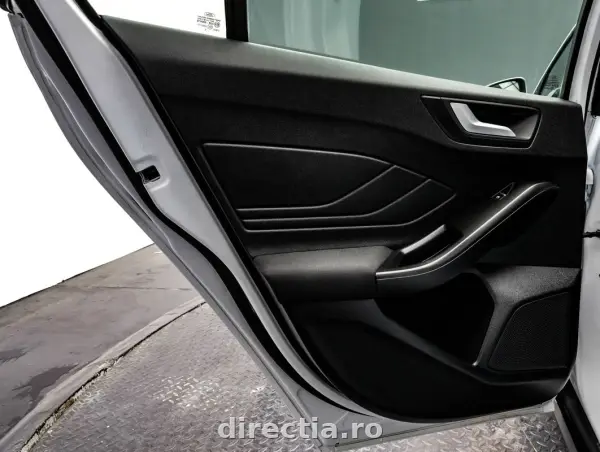 Poza anunț 26