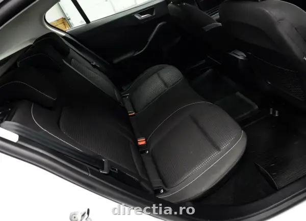 Poza anunț 16