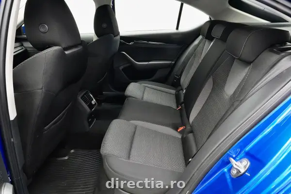 Poza anunț 15