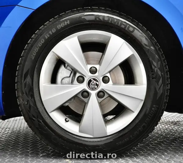Poza anunț 31